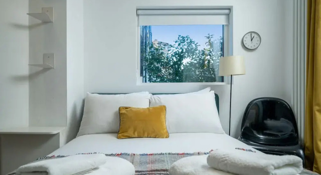 Коттедж с 4 комнатами JOIVY Elegant 4 Br House W/Deskspace, Moments From Angel