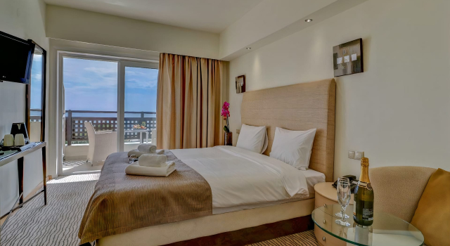 Двухместный номер с видом на море Olympian Bay Grand Resort by Anayia All Inclusive Resorts