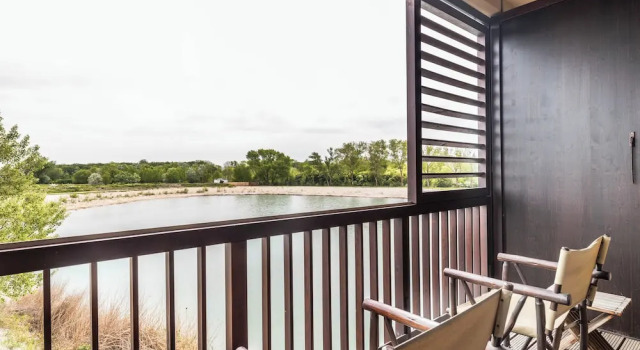 Семейный полулюкс с балконом St. Martins Therme & Lodge