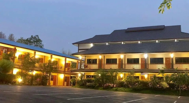 Hugpua Hotel