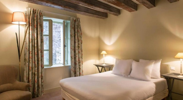 L'écu de Bretagne, Reservar Hotel Beaugency Loiret