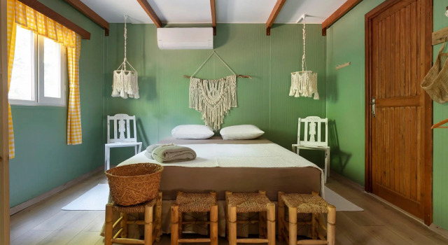 Gayb-i Bungalows , Plus 12 Years Old - Free Access to Beach