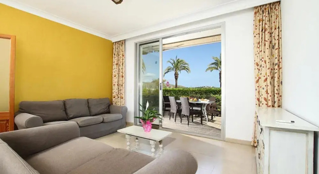 Apartment - 3 Bedrooms with WiFi and Sea views - 108767