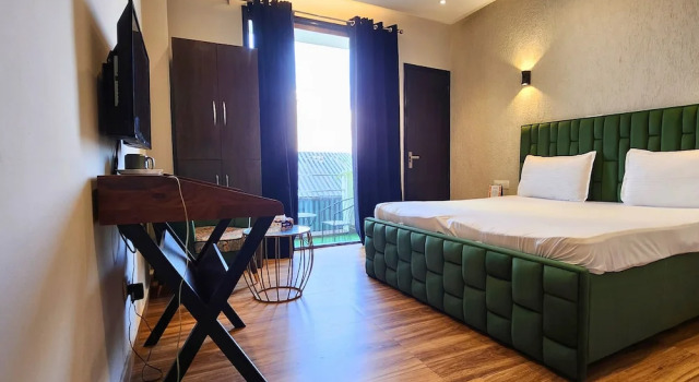 Номер Executive с балконом Hotel City Premier - Golf Course Road ,Gurgaon