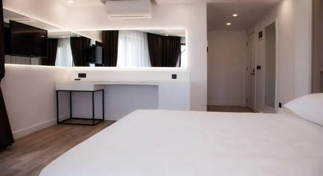 Номер Comfort Edem Flower Hotel