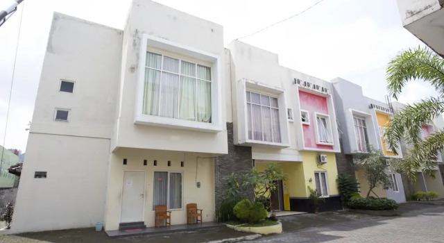 RedDoorz @ Veteran, Book Hotel Yogyakarta Yogyakarta Province