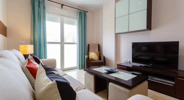 Marconi Family Home, Забронировать Отель Отели Кадиса с парковкой, рядом с Montenmedio Golf &amp; Country Club, Парковка