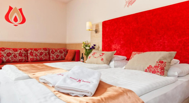 Hotel Piroska, Забронировать Отель Отели Вашего с парковкой, Парковка