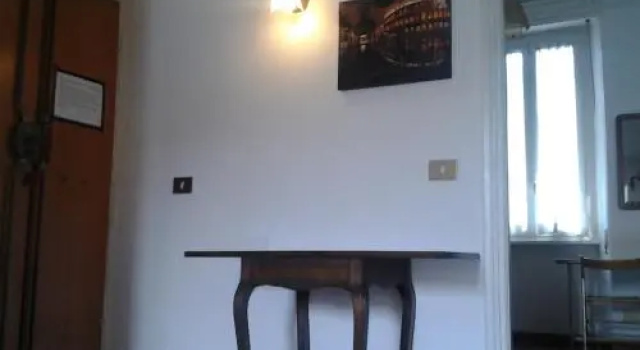 Appartamento Lucas, Varaa Huoneisto Hotellit Rooma pysäköinnillä, Pysäköinti