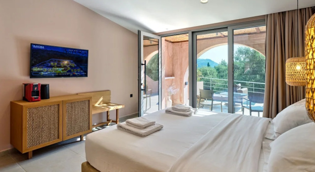 Isavoria Resort, Book Resort Hotels in Epirus with Parking, Parking
