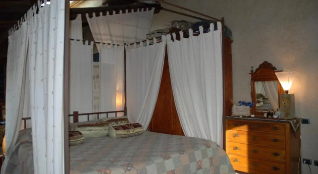 Podere Le Buche, Book Hotel Hotels in Pelago with a Pool, Swimming Pool
