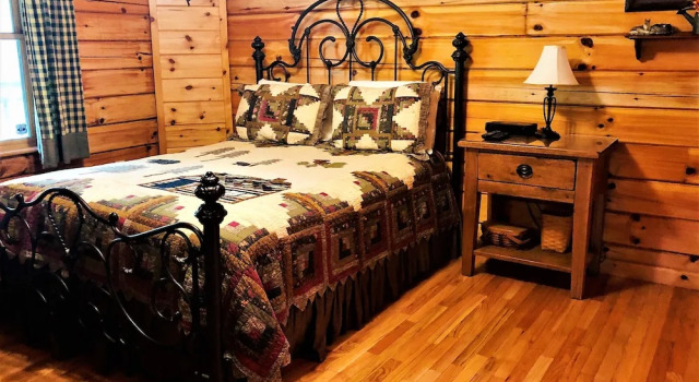 Bear Pleasures 2 Bedrooms 2 Bathrooms Cabin, Забронировать Дом для отпуска Косби Great Smoky Mountains National Park