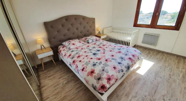 Appartement de 3 chambres avec vue sur la ville terrasse amenagee et wifi a Carpentras, Забронировать Апартаменты/квартира Карпантра Mont Ventoux, рядом с Musée Duplessis