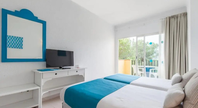Camera tripla Standard BLUESEA Costa Verde