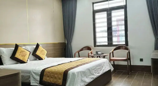 Двухместный номер Standard с балконом Bảo Ngọc Hotel 2