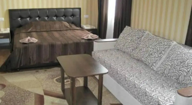 Standard Vierer Zimmer Uman Hotel