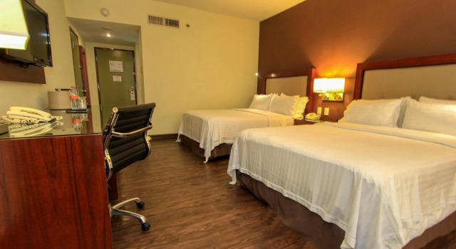 Номер Standard Holiday Inn Leon by IHG