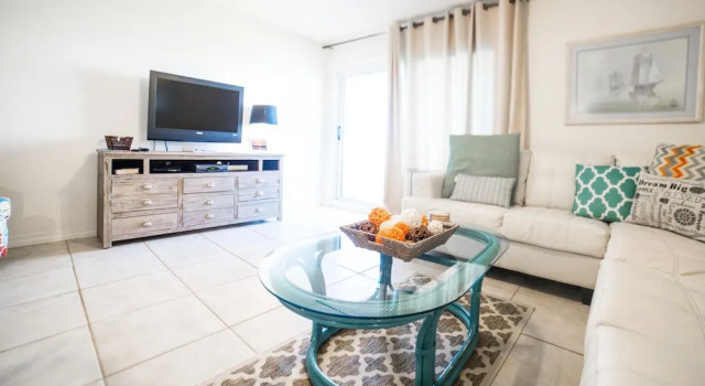 Perdido Key Condo #d11 3 Bedrooms 2 Bathrooms Condo, Забронировать Апартаменты/квартира Отели Пердидо-Ки с парковкой, Парковка