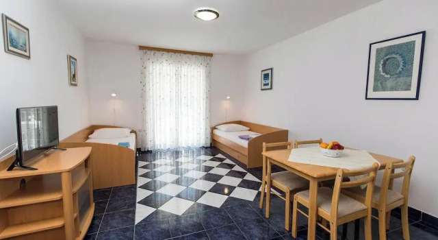 Apartman Villa Ljiljana 5, Забронировать Апартаменты/квартира Отели Приморско-Горанской жупания с парковкой, Парковка