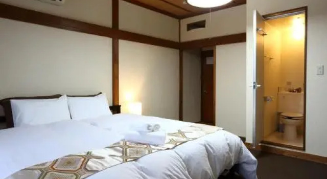 Snowlines Lodge Hakuba, Buchen Sie Hotel Hakuba 