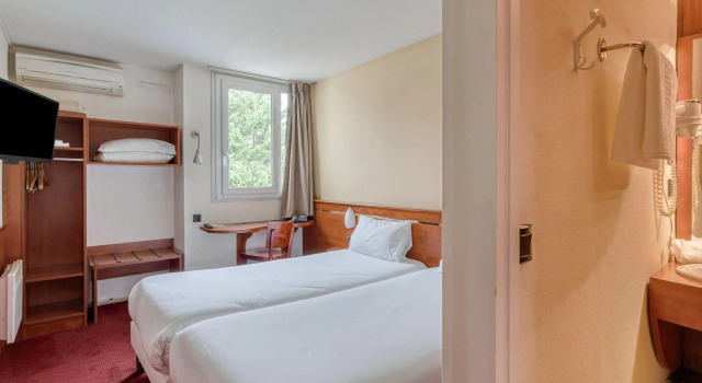 Двухместный номер Standard Brit Hotel Bordeaux Aéroport - Le Soretel