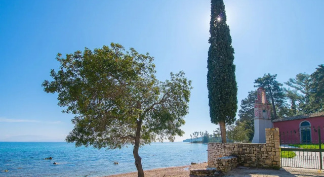 Вилла Villa Spyrelia in Dassia