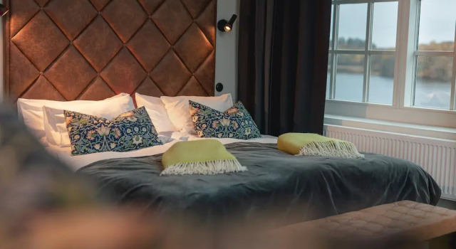 Номер Standard с видом на озеро Nääs Fabriker Hotell & Restaurang