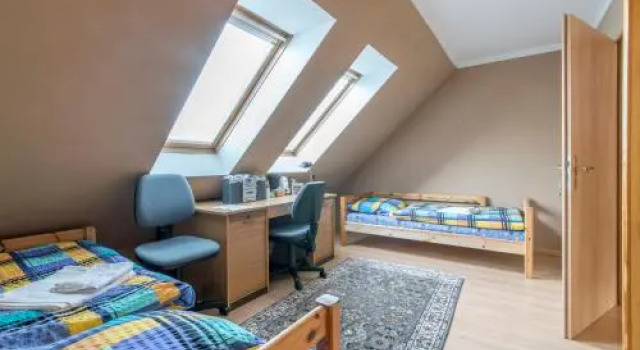 5504 Private Rooms