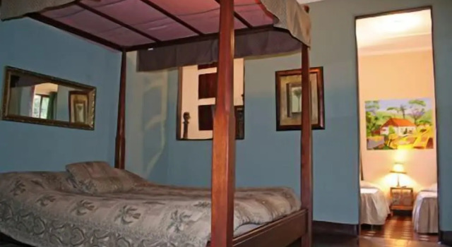 Hemingway Inn, Rezerwuj Bed and Breakfast San Jose De La Montana San Jose
