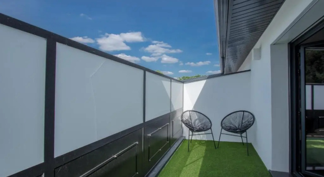 Echoppe Typique de Bordeaux Renovee 3 Ch./3 Sdb, Prenota Hotel Hotel a Aquitania con parcheggio, Parcheggio