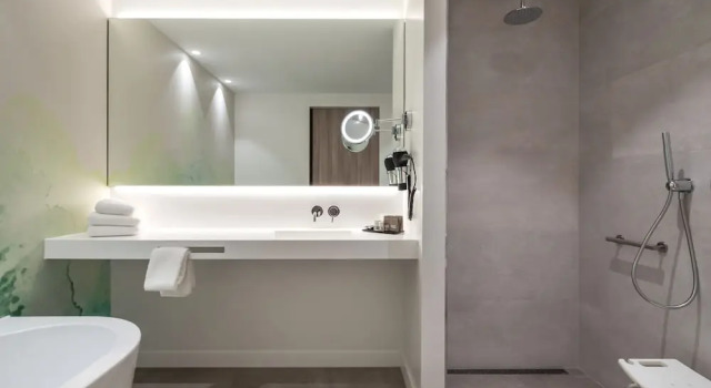 Номер Comfort Van der Valk Hotel Tilburg