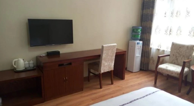 Tianxiangge Hotel, Забронировать Отель Отели Гуанъюань 3 звезды, 3*