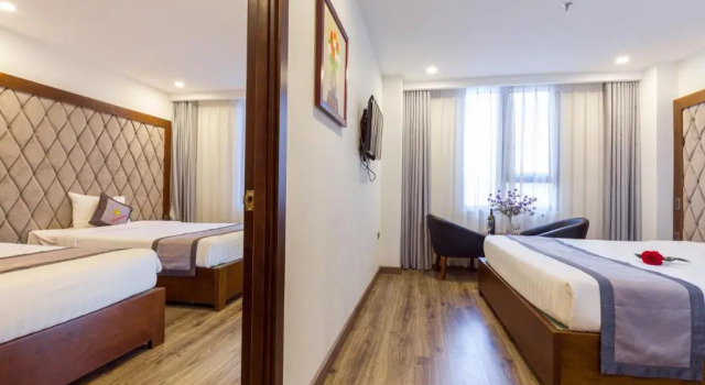Семейный номер Standard Royal Charm Hotel