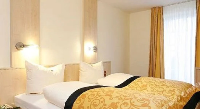 Sporthotel Middelpunkt, Réserver Hôtel Aurich Frise orientale