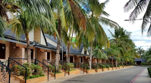 Люкс Bohol Tropics Resort