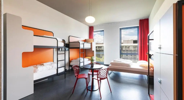 Семейный номер Standard MEININGER Hotel Genève Centre Charmilles