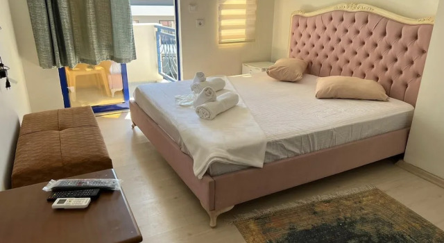Ramos Hotel, Забронировать Отель Отели Кушадасы с парковкой, рядом с Kusadasi Bars Street, Парковка