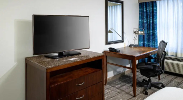 Номер Standard Hilton Garden Inn Omaha Downtown-Old Market Area