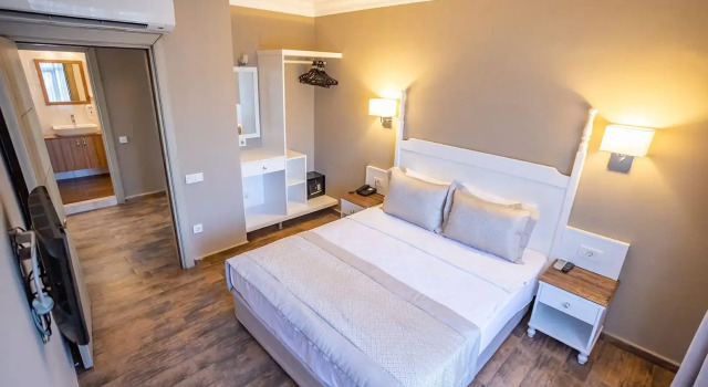 Olbios Marina Resort