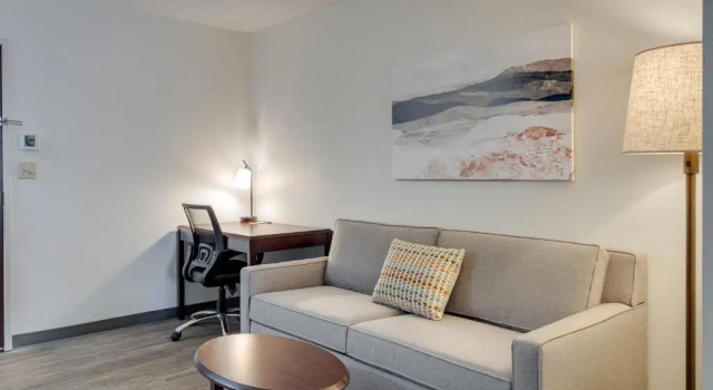 Студия MySuites Lawton