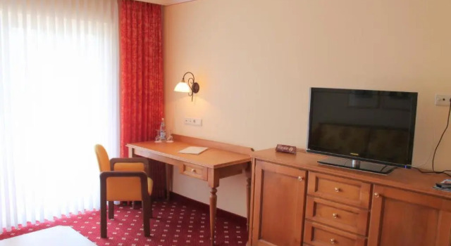 Полулюкс Deluxe Garden & SPA Hotel Das Götzfried