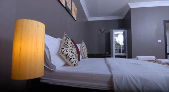 Апартаменты Pillar Hotel