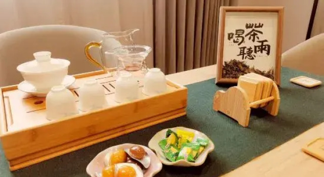 yunji Express Hotel, Book Hotel Hoteller i Yicheng med pool, Swimmingpool