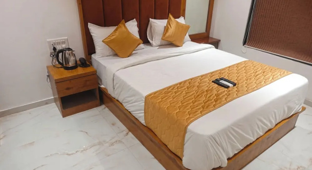Номер Deluxe Hotel Palms Residency