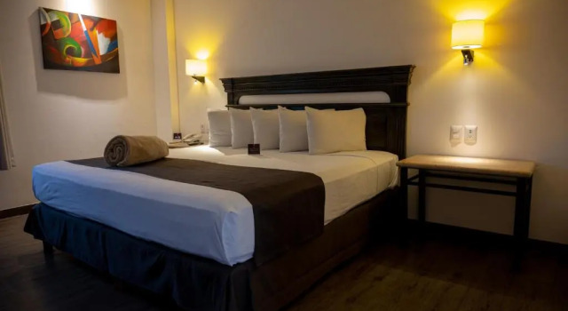 Camera Standard Hotel Victoria Express