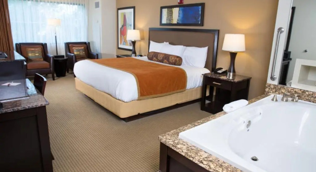 Полулюкс Isle of Capri Casino Hotel Boonville & Casino - A Caesars Rewards Destination