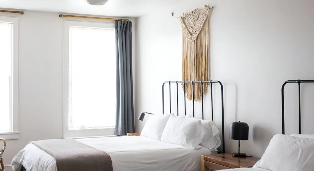 Четырёхместный номер Standard Surf Hotel
