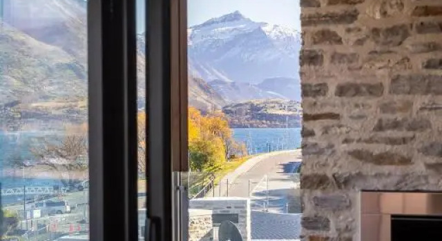 Spinnaker Apartment 5 - Christchurch Holiday Homes