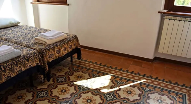 Stay in Verona Center, Забронировать Отель Верона Венето, рядом с Башня Ламберти
