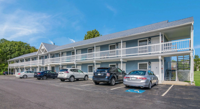 Americas Best Value Inn Millbrook Motel, Rezerwuj Mini-hotel Portland Maine